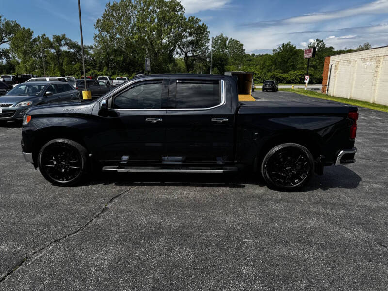 chevrolet silverado 1500 2024 1GCUDGEL2RZ266596 image chevrolet silverado 1500 2024 1GCUDGEL2RZ266596 image